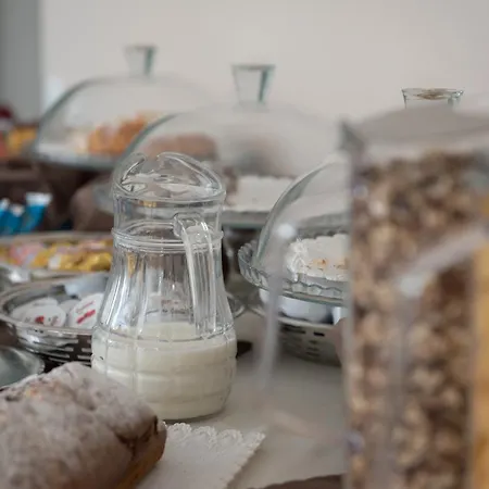 Nocleg ze śniadaniem Decarlo Property Tropea